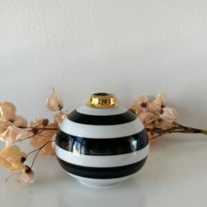 Difusor listrado P&B com aplique